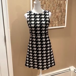 Alice + Olivia Black & White Cotton and Wool Dress.  32” length. NWT